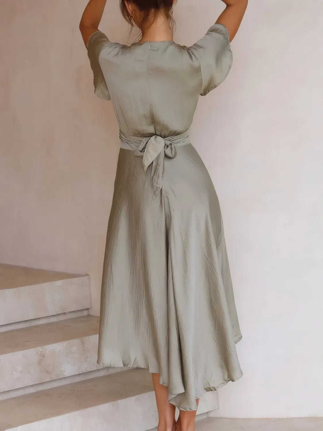 Chelsea Muse Flowy Flutter Sleeve Dress