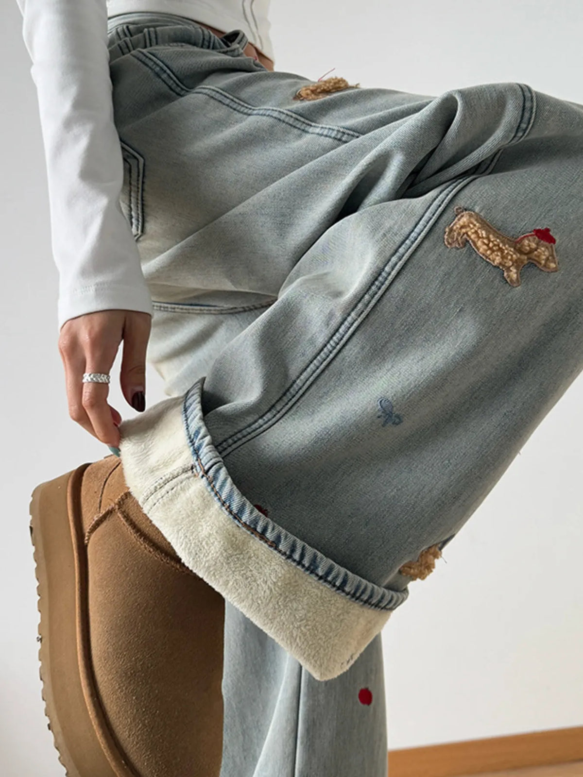 Artisan Drift Embroidered Wide-Leg Jeans