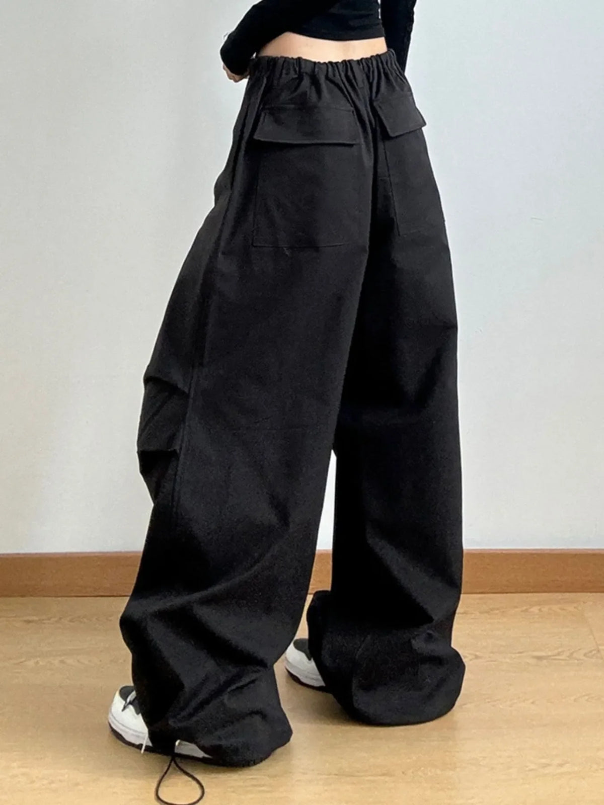 Urban Flow Wide-Leg Drawstring Pants